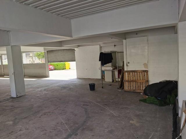 C3806 ให้เช่าและขายอาคาร 5 ชั้น พื้นที่ 1,650 ตรม. ริมถนนประดิษฐ์มนูธรรม สะพานเอกมัยเหนือ ใกล้เลียบด่วน เอกมัย ทองหล่อ