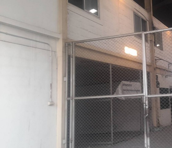  ให้เช่าอาคารโกดังพื้นที่ 2,320 ตรม.พร้อมออฟฟิศ ถ.เฉลิมพระเกียรติร 9 รถพ่วงเข้า-ออกได้ 