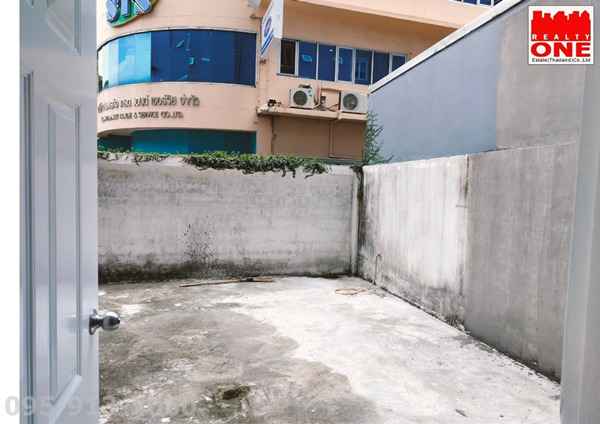 ขาย โฮมออฟฟิศ โครงการ Emblazon เสรีไทย 43 ถ.เสรีไทย แขวงคลองกุ่ม เขตบึงกุ่ม กรุงเทพฯ