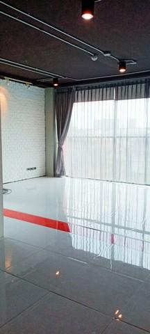 ให้เช่าพื้นที่สำนักงาน 68 ตรม. ซอยเอกมัย 22 ตึก APAI LoFT เหมาะกับพนักงานไม่เกิน 10 คน เดินทางสะดวก ใกล้ BTS เอกมัย