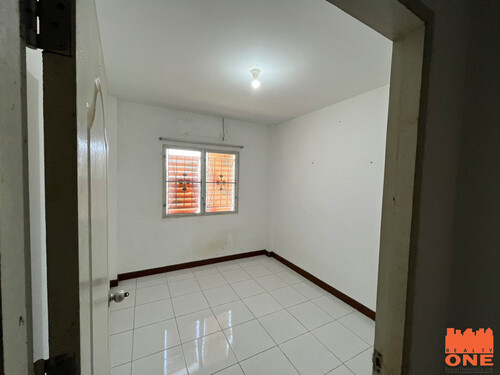 ขายทาวน์โฮม 2 ชั้น หมู่บ้านวศิน คลอง 9 รังสิต-นครนายก 