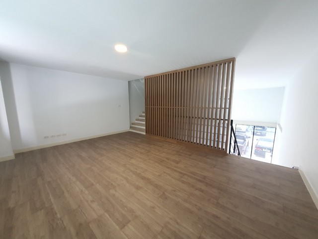 ขายโฮมออฟฟิศ 4.5 ชั้น สไตล์ Loft 363 ตรม. เนอวานา แอท เวิร์ค Nirvana@work รามอินทรา ใกล้สถานีรถไฟฟ้าสายชมพู ใกล้ Central รามอินทรา 