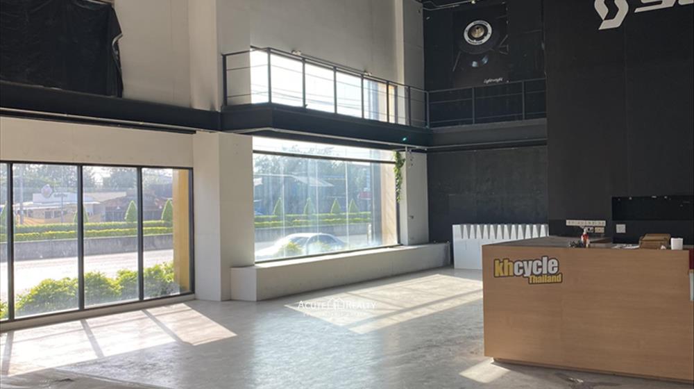 ให้เช่าอาคารโชว์รูม 2 ชั้น ติดถนนใหญ่เกษตรนวมินทร์ เหมาะทำร้านอาหาร สำนักงาน 