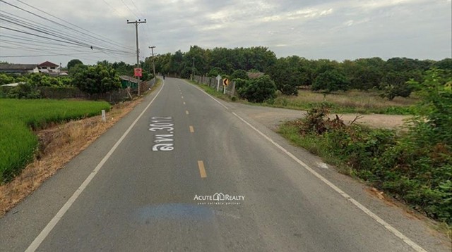 ขายที่ดิน อ.เมืองลำพูน ขนาดที่ดิน 2-1-92.6 ไร่ หน้ากว้าง 33.78 ม. 