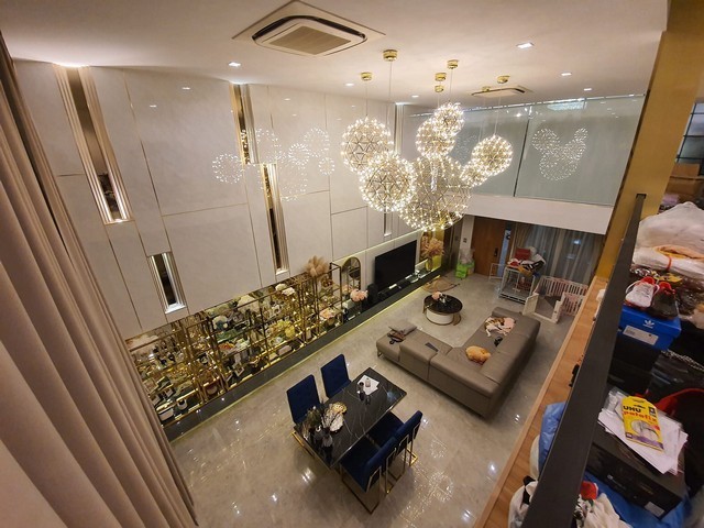 POR3375 ขาย ออฟฟิศ Glam ลาดพร้าว 71 ทาวน์โฮม 3.5 ชั้น ในซอยสตรีวิทยา 2 ตกแต่งสวย เหมาะอยู่อาศัย