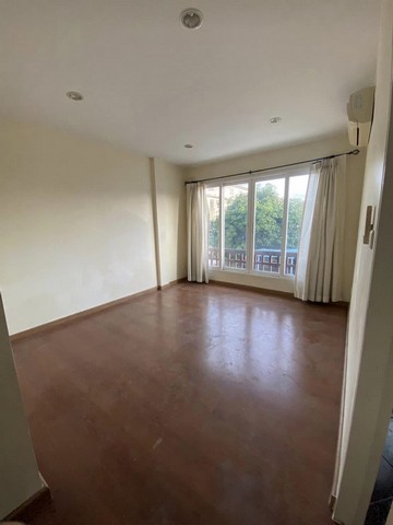 ขายอาคารพาณิชย์ 3 ชั้น 23 ตรว. ถนนซอยนาวงพัฒนา ใกล้สนามบินดอนเมือง ใกล้รถไฟฟ้าสายสีแดง ** มี 2 คูหาติดกัน **