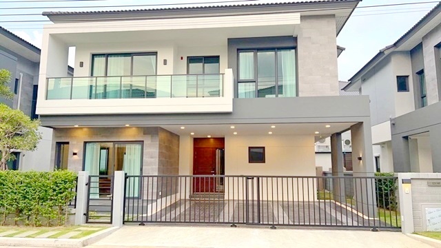 The City เมกา บางนา Concordian International School (CIS) บ้านเดี่ยว 2 ชั้น 95ตรว. 256ตรม.เฟอร์ครบ 4นอน 5น้ำ 3จอดรถ 5แอร์ IKEA