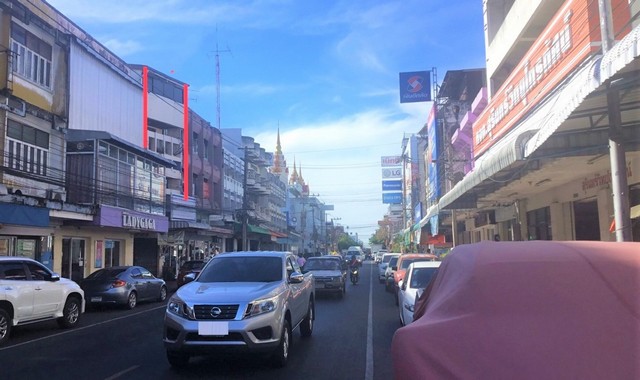 ขายอาคารพาณิชย์    อำเภอเมืองสุรินทร์  สุรินทร์ (PKK04-05723)