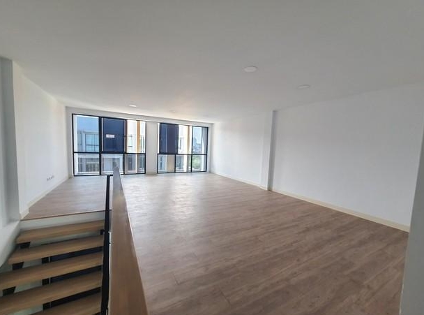  ให้เช่าและขายโฮมออฟฟิศ 4.5 ชั้น  เนอวานา แอท เวิร์ค Nirvana@work รามอินทรา 