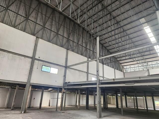 ขายโรงงานพร้อมอาคารสำนักงาน พื้นที่ 5000 ตรม. ย่านเมืองสมุทรสาคร 