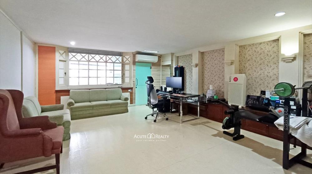 ขายห้องดูเพล็กซ์ พรีเมียร์ คอนโด สุขุมวิท 24 ใกล้ BTS พร้อมพงษ์