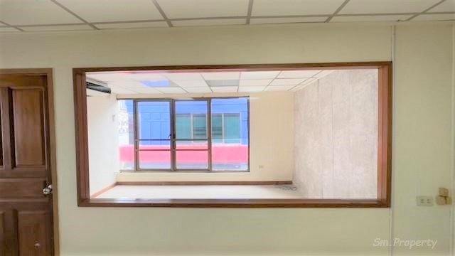 Sm537  ให้เช่าอาคารสำนักงาน 7 ชั้น  Standalone ขนาด  1,000 ต.รม.  เจริญนคร กรุงธนบุรี พร้อมมีลิฟท์โดยสาร