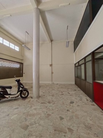 ขายอาคารพาณิชย์  ต. พลับพลา อ.เมือง จ.จันทบุรี 2 คูหา ห้องมุม 