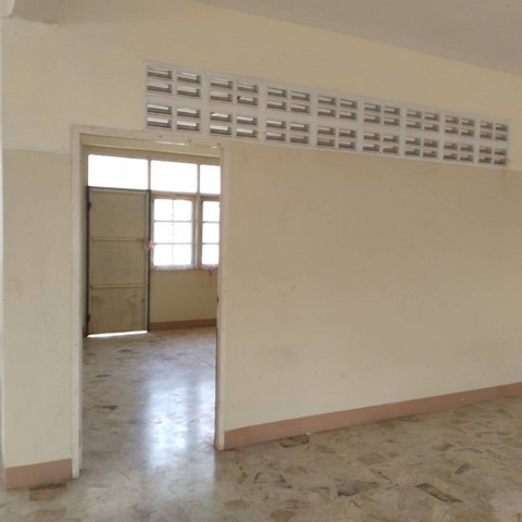 ขายอาคารพาณิชย์  ต. พลับพลา อ.เมือง จ.จันทบุรี 2 คูหา ห้องมุม 