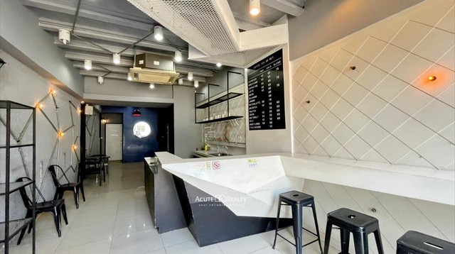 ขายโฮสเทล ใจกลางนิมมาน ต.สุเทพ จ.เชียงใหม่