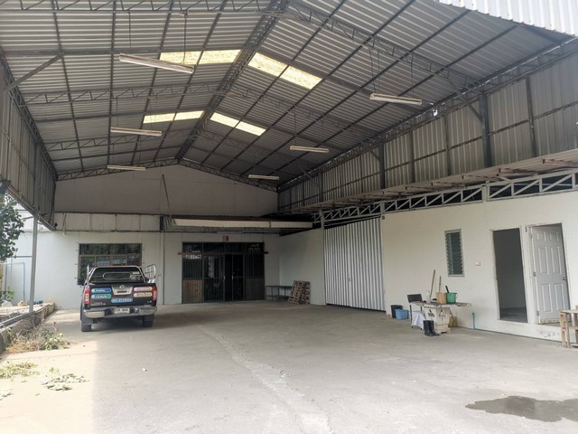 ให้เช่าโกดังให้เช่าโรงงานอยู่ถนนพระรามสองซอย 18 สุขสวัสดิ์ซอย 14 สุขสวัสดิ์ ซอย 2 เข้าออกได้หลายทางเขตจอมทอง