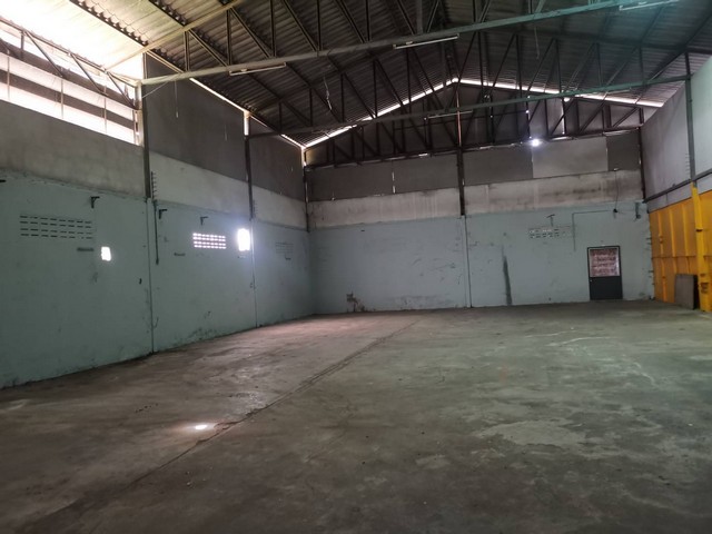 ให้เช่าโกดังให้เช่าโรงงานอยู่ถนนพระรามสองซอย 18 สุขสวัสดิ์ซอย 14 สุขสวัสดิ์ ซอย 2 เข้าออกได้หลายทางเขตจอมทอง