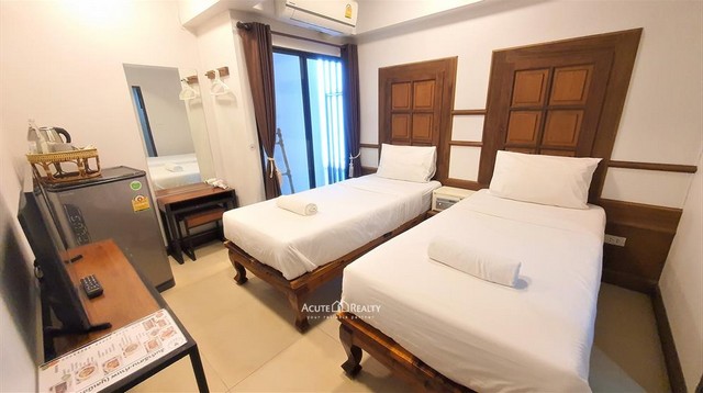 ขายโรงแรม ในคูเมือง ใจกลางเมืองเชียงใหม่ มี 4 ชั้น 24 ห้อง พร้อมโฮสเทล 12 ห้อง 