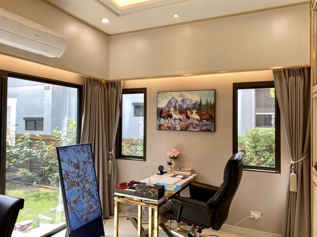 ให้เช่าบ้านเดี่ยวหรู 2 ชั้น 150 ตรว. 4 ห้องนอน โครงการบุราสิริ พัฒนาการตัดใหม่ ตกแต่งเรียบหรู Modern Luxury ด้วยหินอ่อนนำเข้าทั้งหลัง