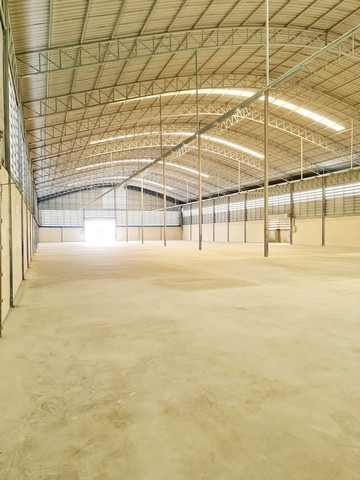 ขายโรงงานพลาสติก  พร้อมห้องพักคนงาน อำเภอพระสมุทรเจดีย์ จังหวัดสมุทรปราการ เนื้อที่ 3.2 ไร่