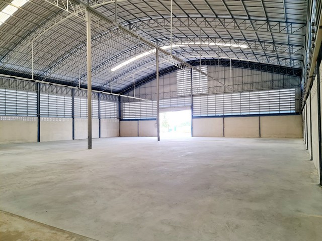 ขายโรงงานพลาสติก  พร้อมห้องพักคนงาน อำเภอพระสมุทรเจดีย์ จังหวัดสมุทรปราการ เนื้อที่ 3.2 ไร่