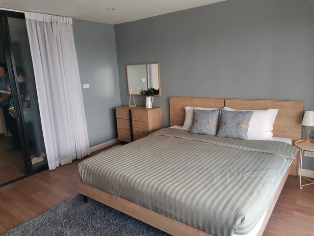 รหัสC5862 ให้เช่าพื้นที่สำนักงานในอาคารสเตท ทาวเวอร์ ถนนสีลม ใกล้ BTS 