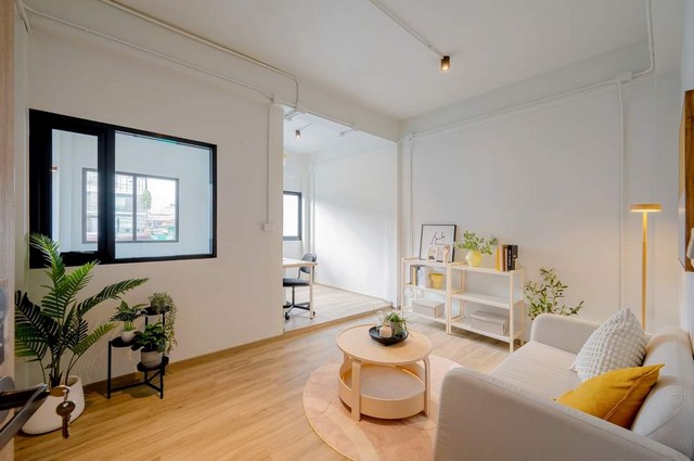 ขาย Townhome หลังใหญ่ Modern Minimal style ย่านเจริญกรุง ใกล้ห้าง ใกล้เอเชียทีค แหล่งเมืองเก่าใจกลางเมือง
