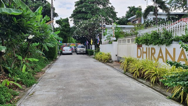 ขายที่ดินพร้อมบ้าน เนื้อที่ 152 ตรว. ซอยลาดพร้าว 107 ติดบริษัท JSL ใกล้ รพ.เวชธานี BTS สถานีบางกะปิ 