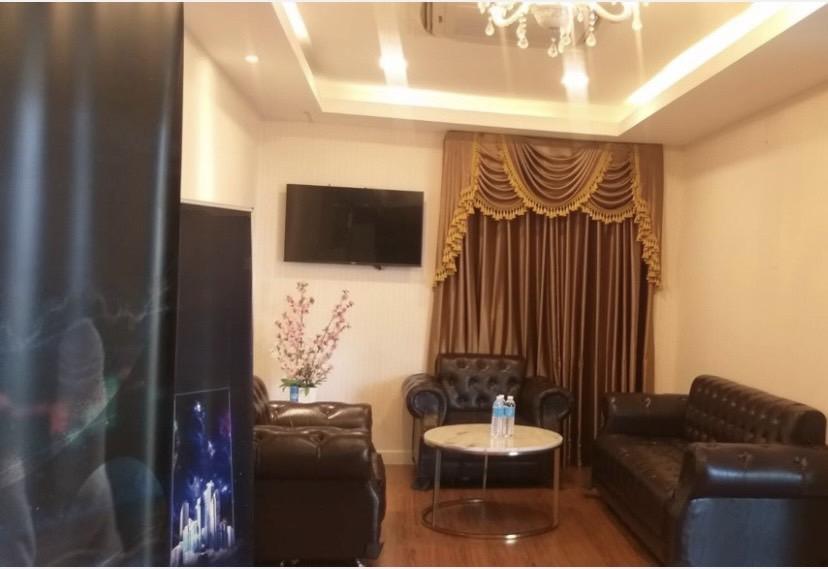 C3913 ให้เช่าอาคาร 2 ชั้น นาคนิวาสซอย4 ย่านลาดพร้าว ใกล้เลียบด่วน ใกล้เซ็นทรัลอีสวิลล์