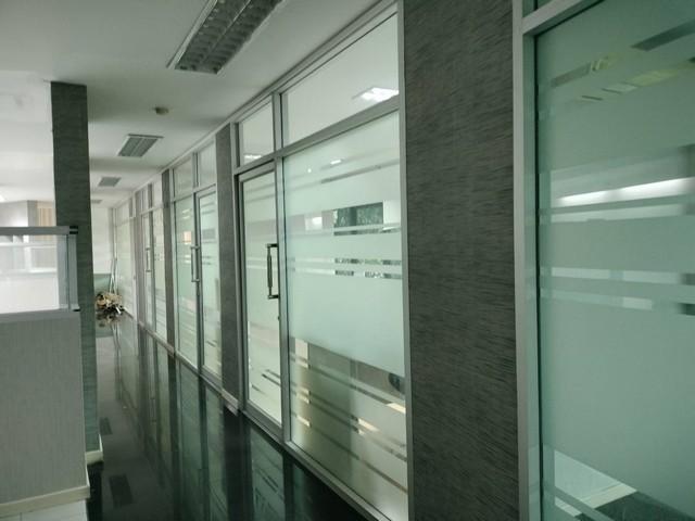 ให้เช่าพื้นที่สำนักงาน ชั้น 2 พื้นที่ 250 ตรม. อาคารดีสินชัย พระราม3 เหมาทำออฟฟิต หรือคลีนิค ใกล้ BRT สถานีเจริญราษฏร์ ประมาณ 100 เมตร