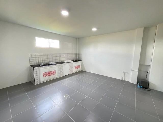 C3902 ขายอาคารพาณิชย์ 3 ชั้น โครงการอาร์เค พาร์ค วัชรพล-สายไหม ปรับปรุงใหม่ ใกล้ตลาดเอซี สายไหม ใกล้ตลาดวงศกร