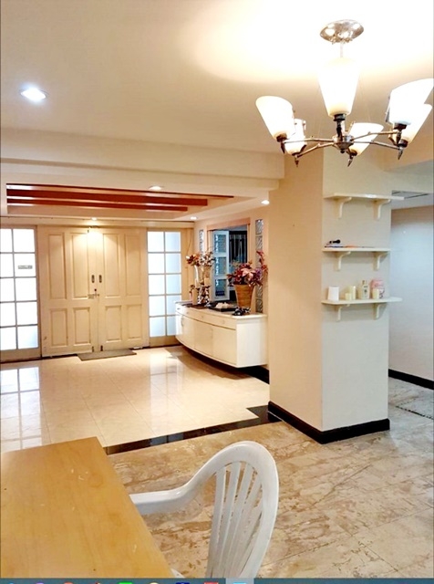  ริมน้ำ ติดBTS แยก คปอ. พหลโยธิน 58 ทาวน์เฮาส์ 3 ชั้น เฟอร์บางส่วน 43ตรว. 550ตรม. 3นอน 3น้ำ 2จอดรถ 3แอร์