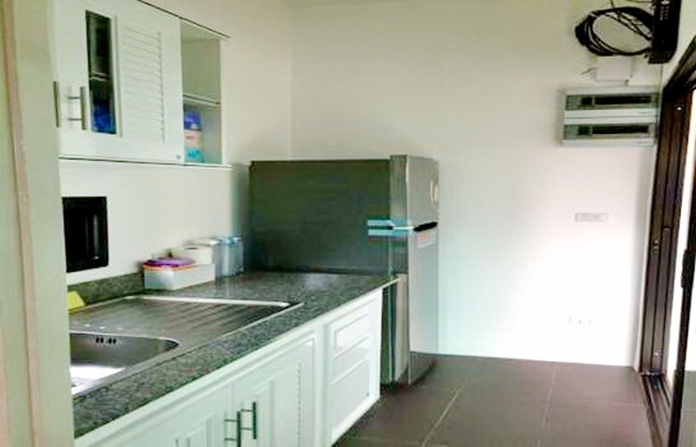 ออฟฟิศชั้นเดียว LAB มหาลัยมหิดล 4 กม. ตลาดนัดคลองโยง 50ตรว. 200ตรม. 4นอน 2น้ำ 10จอดรถ 8แอร์