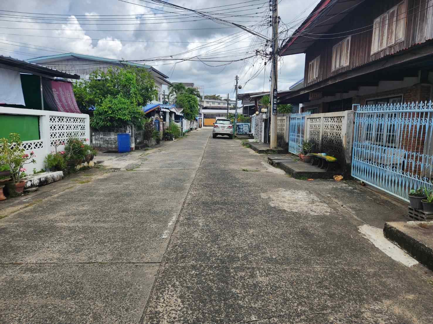 ขายที่ดิน ทำเลดี ซอยกันทรลักษ์ 1 อำเภอวารินชำราบ จังหวัดอุบลราชธานี