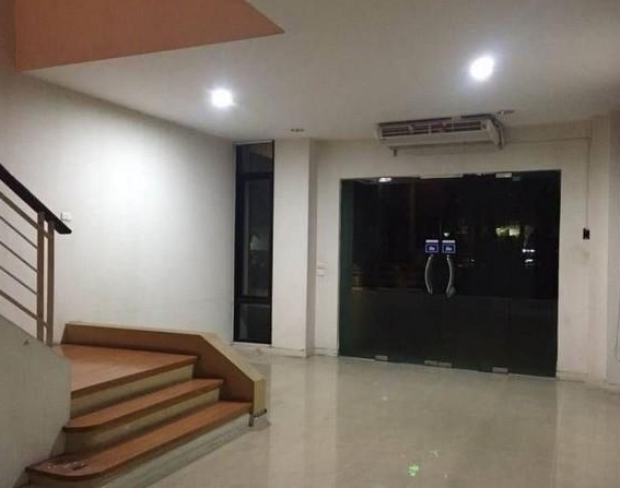  ให้เช่าโฮมออฟฟิศ 4 ชั้น บ้านกลางกรุง Office Park บางนา-ตราด กม 3 ตรงข้ามโรงพยาบาลไทยนครินทร์