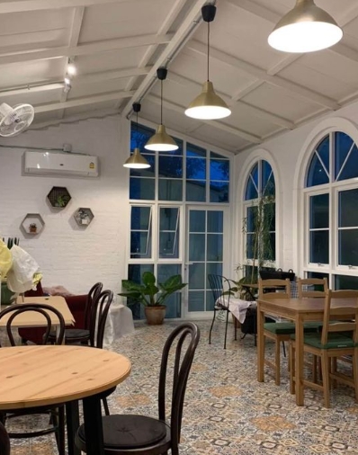 ให้เช่าและขาย อาคารพานิชย์ถ5.5 ชั้น ถนนติวานนท์ พื้นที่ใช้สอย 250 ตรม เหมาะทำหน้าร้าน สำนักงาน คาเฟ่ โชว์รูม