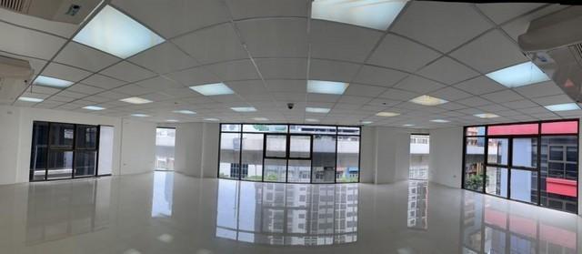 BH2494 ให้เช่าอาคารสำนักงาน พื้นที่ใช้สอยประมาณ 1,000 ตรม. ย่านคลองสาน เจริญนคร กรุงธนบุรี 7 ชั้น มีลิฟท์