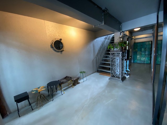 ขายพร้อมผู้เช่า อาคารพาณิชย์ 2 คูหา 4 ชั้น ติดถนนมหิดล : 36.5 ตร.ว. 400 ตร.ม., อาคารสวย แปลงมุม