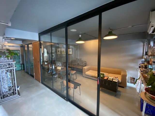 ขายพร้อมผู้เช่า อาคารพาณิชย์ 2 คูหา 4 ชั้น ติดถนนมหิดล : 36.5 ตร.ว. 400 ตร.ม., อาคารสวย แปลงมุม