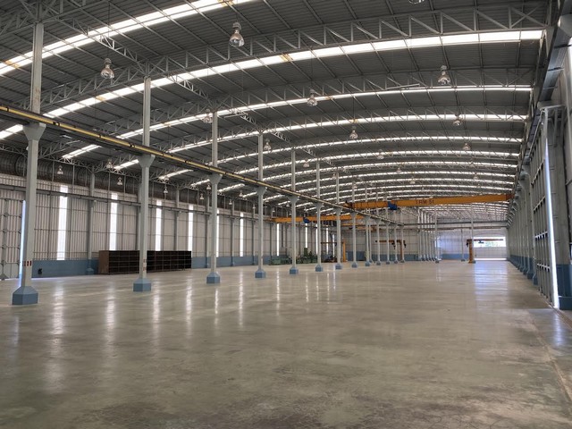 BST535 ให้เช่าโรงงานพื้นที่สีม่วง  11-1-39ไร่ บ้านแพ้ว สมุทรสาคร  โรงงานขนาด 4,302 ตร.ม 2 ตัน ต่อ ตร.ม เครน 6 ตัว หอพัก 45 ห้อง