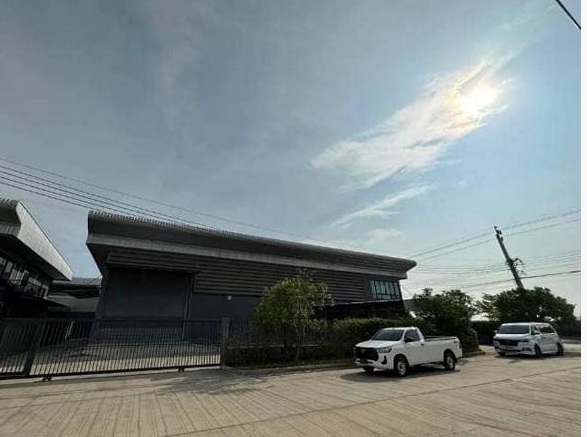 ให้เช่าโกดังโรงงาน พื้นที่ 645 ตรม. ซอยคิงคอง เทพารักษ์ ใกล้กรมศุลกากรบางเสาธง 