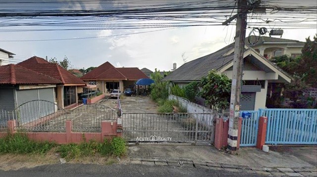 ขายบ้านเดี่ยวชั้นเดียว 2 หลัง ต.ป่าแดด อ.เมืองเชียงใหม่