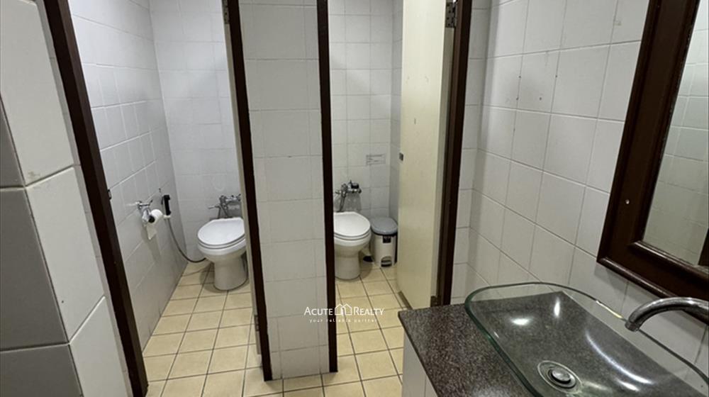 ให้เช่าพื้นที่สำนักงาน ตึกริชมอนด์ สุขุมวิท 26 เฟอร์ครบ ใกล้เอ็มโพเรียม เอ็มควอเทียร์