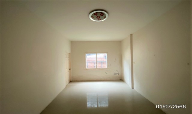 ขายอาคารพาณิชย์ใกล้ แก้วมินิมาร์ท อ.เมือง จ.สุราษฎร์ธานี PKK04-04731