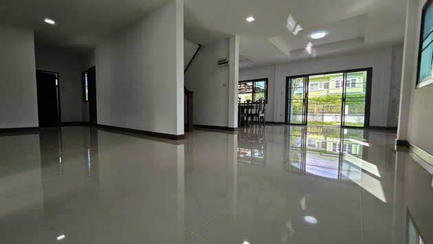 ขายบ้านเดี่ยว 2ชั้น หมู่บ้านจิตอารีย์วิลล์ 2 รีโนเวทใหม่ พร้อมอยู่ บ้านหันหน้าทิศตะวันออก ตำบลพิชัย  ลำปาง