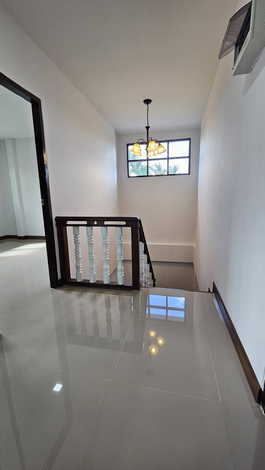 ขายบ้านเดี่ยว 2ชั้น หมู่บ้านจิตอารีย์วิลล์ 2 รีโนเวทใหม่ พร้อมอยู่ บ้านหันหน้าทิศตะวันออก ตำบลพิชัย  ลำปาง