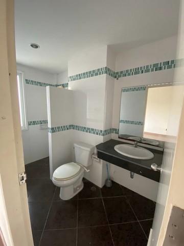 ขายอาคารพาณิชย์ 3 ชั้น ถนนซอยนาวงพัฒนา ใกล้สนามบินดอนเมือง