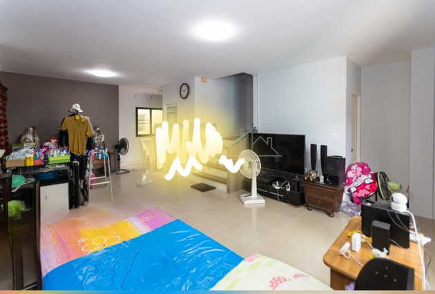 ขายบ้านเดี่ยว โครงการหมู่บ้าน ดิเอ็นเทอร์. (The Enter ) ซอยกาญจนาภิเษก39 แขวงดอกไม้ เขตประเวศ จังหวัดกรุงเทพมหานคร  