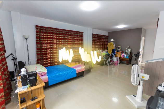 ขายบ้านเดี่ยว โครงการหมู่บ้าน ดิเอ็นเทอร์. (The Enter ) ซอยกาญจนาภิเษก39 แขวงดอกไม้ เขตประเวศ จังหวัดกรุงเทพมหานคร  