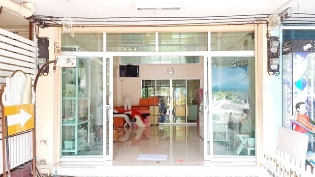 ตลาดลุงเพิ่ม ให้เช่า-ขาย อาคารพานิชย์ 3 ชั้นครึ่ง ทำเลดีและโดดเด่น มีดาดฟ้า 22ตรว. 222ตรม. 2นอน 2น้ำ 2แอร์ 2จอดรถ 